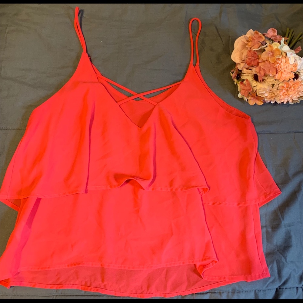 Criss cross back crop layered cami tank❤️ - Picture 2 of 6